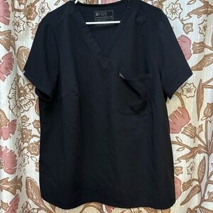 Catarina Figs scrub top